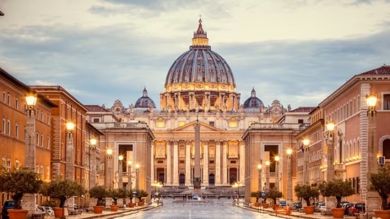 roman architecture example showing classical decoro design principles