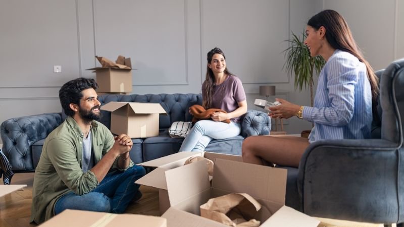 friends sharing a 3 bedroom house for rent affordable living