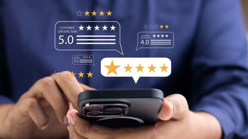 checking landlord reviews before renting house